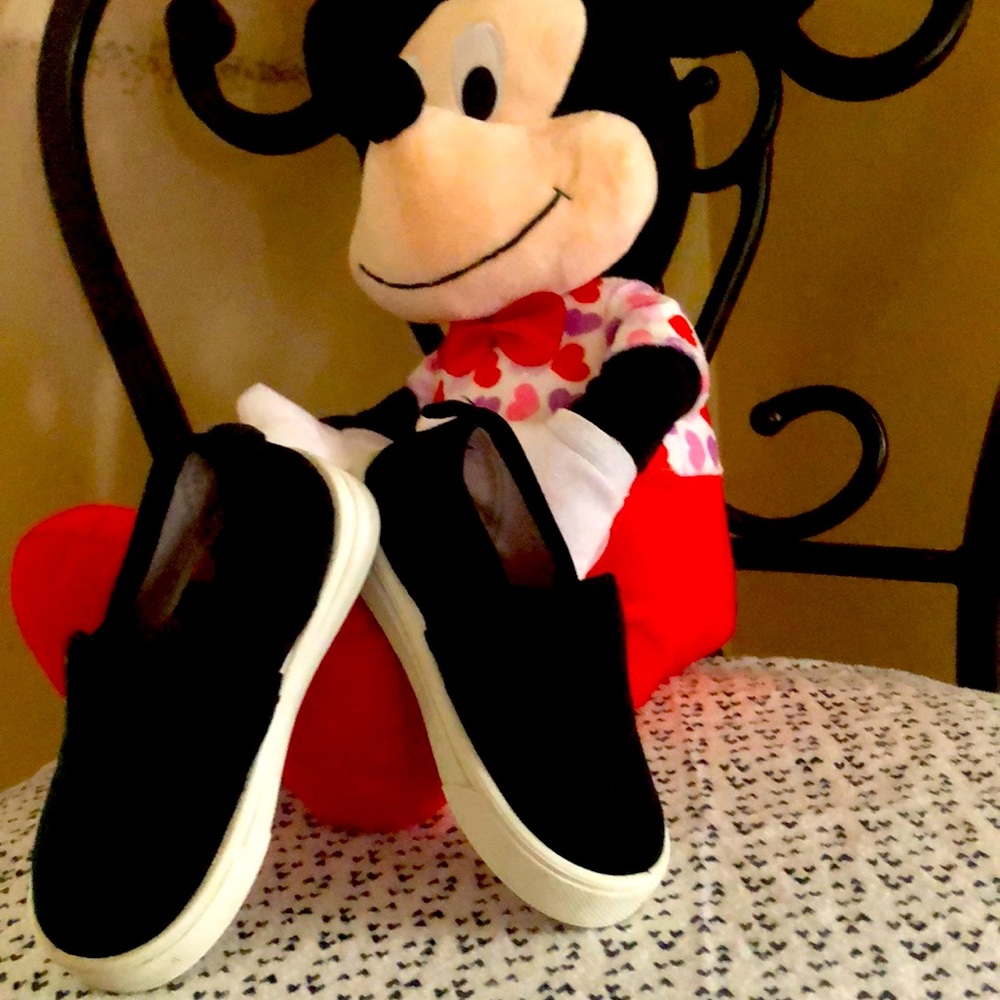 Black slide on Toddler Sneakers